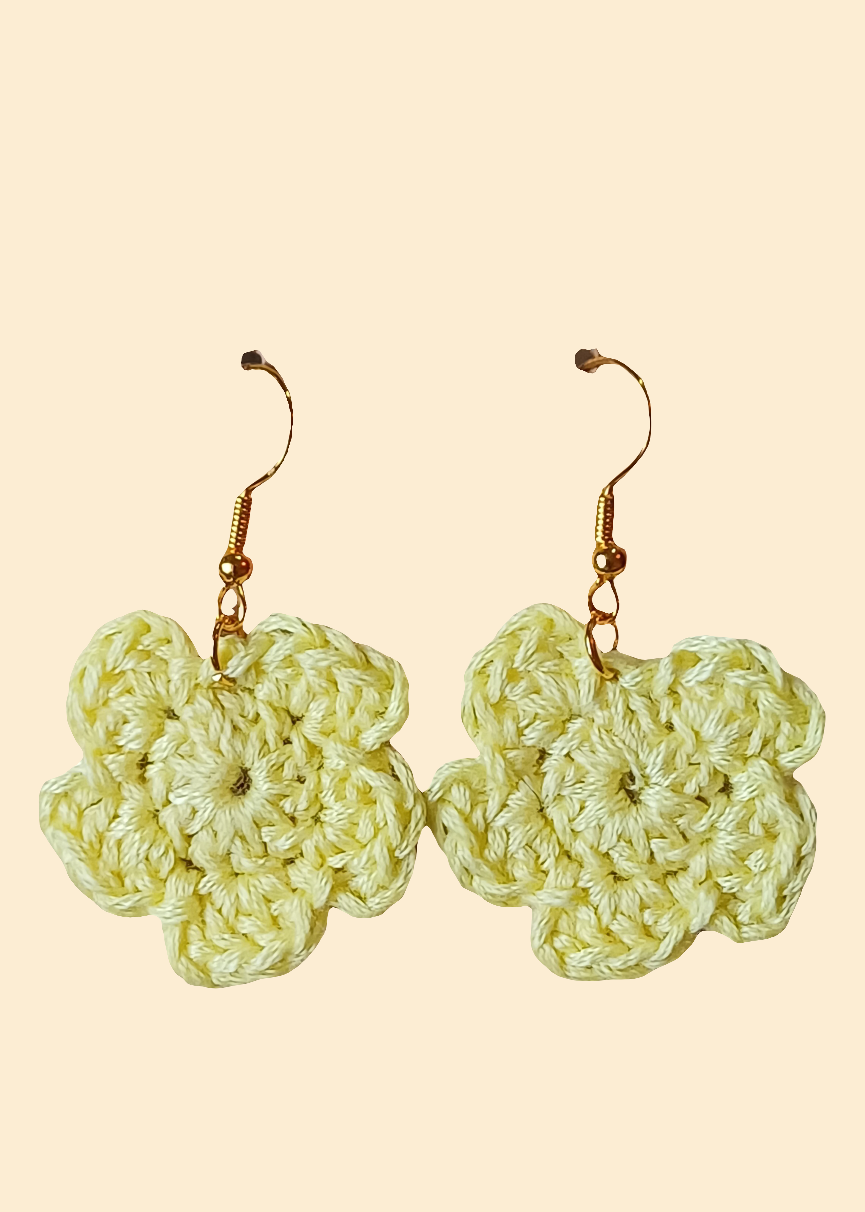 Boucles d'oreilles au crochet/frais d'expédition offert.