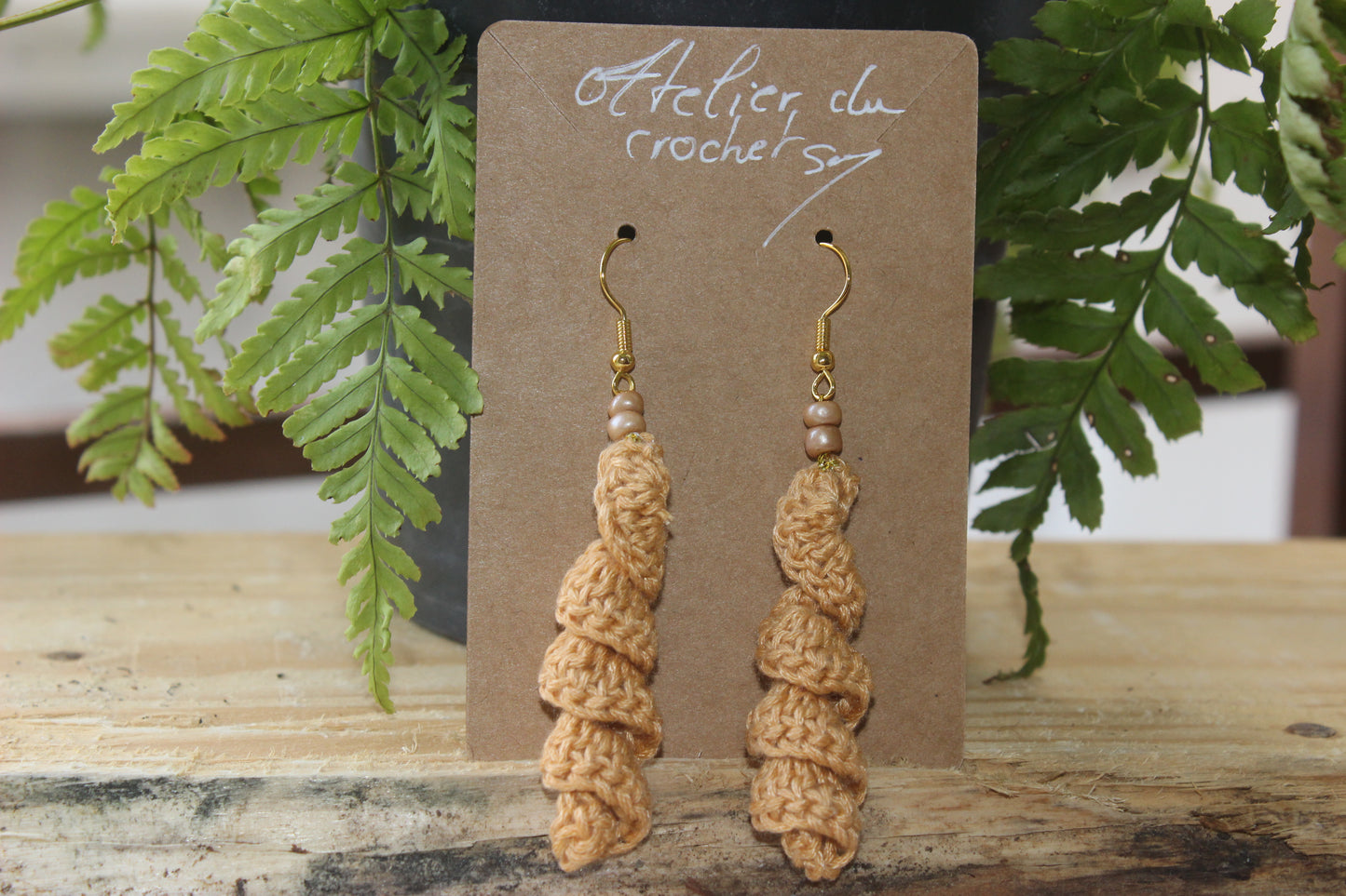 Boucle d'oreille au crochet/frais d'expéditions gratuits pour la Métropole